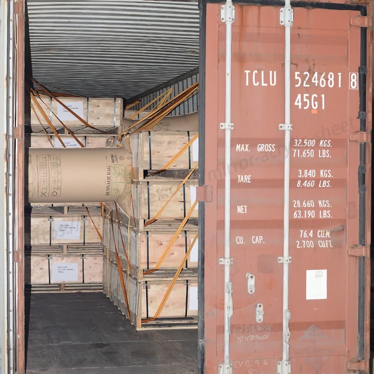 Mirror Acrylic Sheet packing&loading