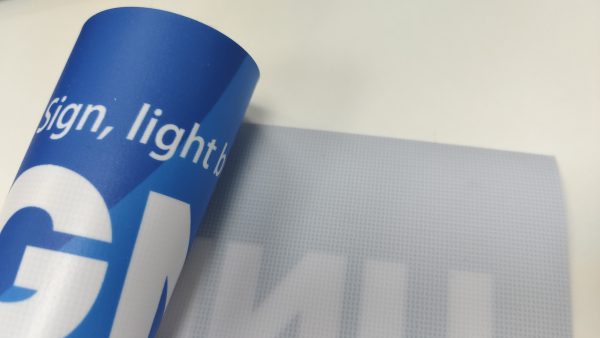 UNISIGN LBG3000 680 gsm 20.1 oz outdoor backlit banner material